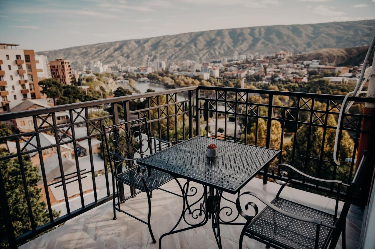 Hotel Avlabari Terrace Tbilisi ภายนอก รูปภาพ