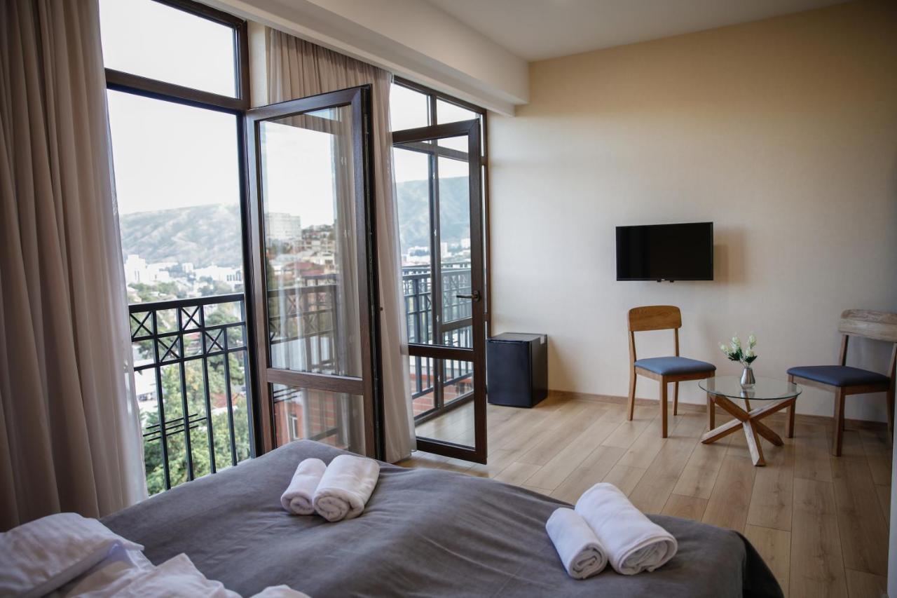 Hotel Avlabari Terrace Tbilisi ภายนอก รูปภาพ