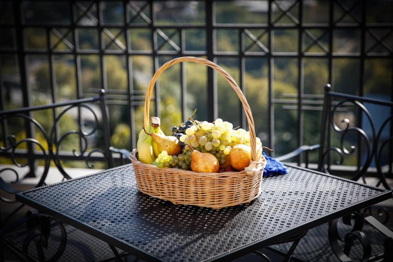 Hotel Avlabari Terrace Tbilisi ภายนอก รูปภาพ